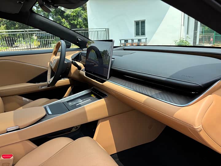 Toyota bZ7, 2025 — фото 7 из 9