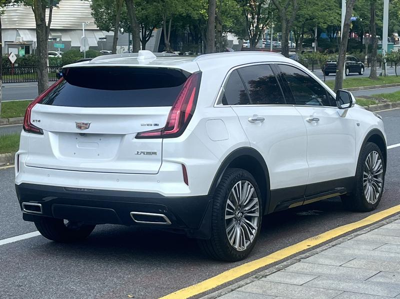 Cadillac XT4, 2024 — фото 5 из 9