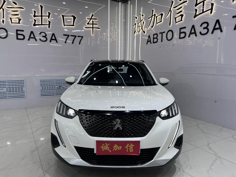 Peugeot 2008, 2022 — фото 2 из 12