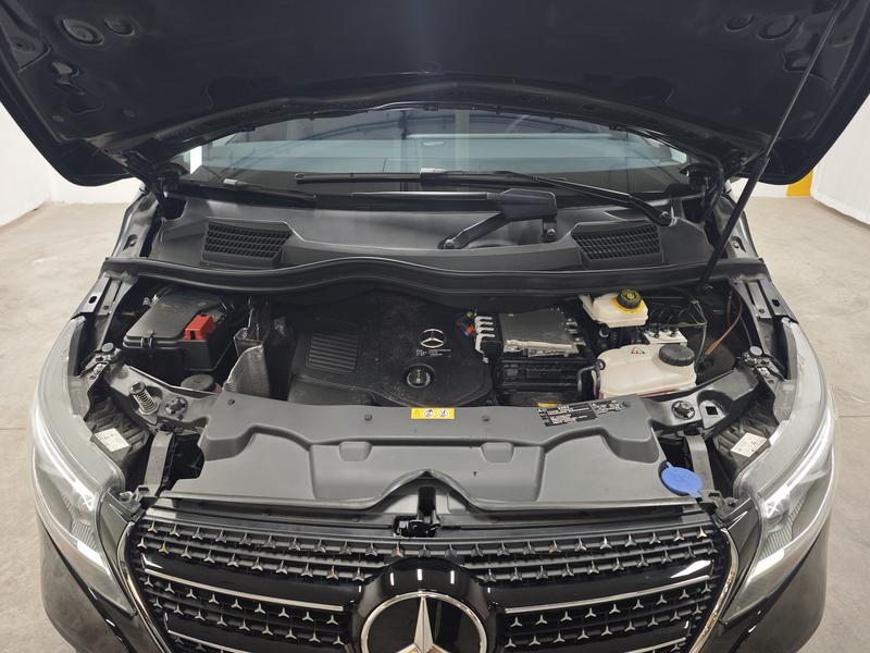 Mercedes-Benz V-Class, 2025 — фото 12 из 12