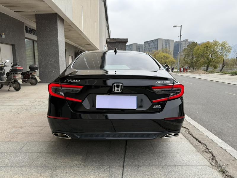 Honda Accord, 2022 — фото 6 из 12