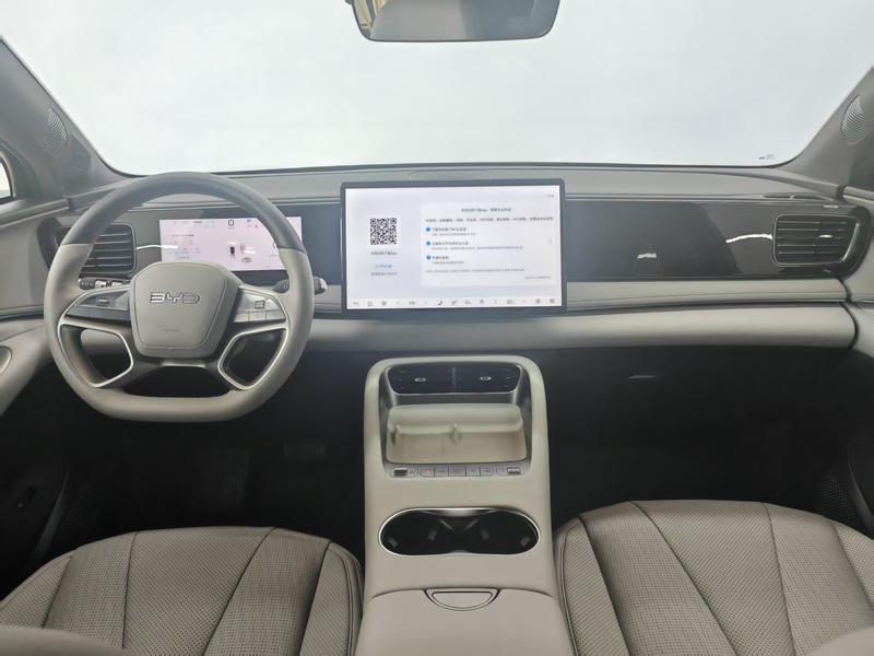 BYD Sea Lion 06 Hybrid/EV, 2025 — фото 6 из 12