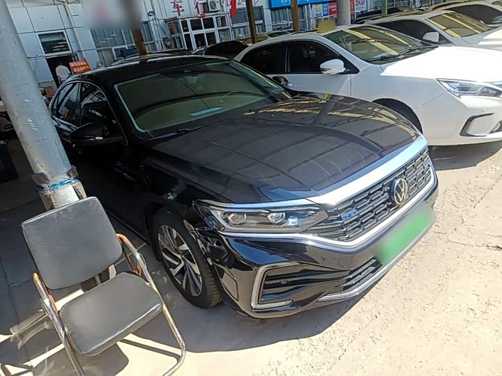 Volkswagen Passat Hybrid, 2022 — фото 4 из 9