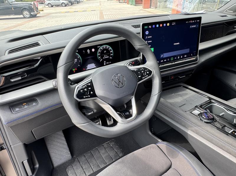 Volkswagen Teramont Pro, 2024 — фото 9 из 12