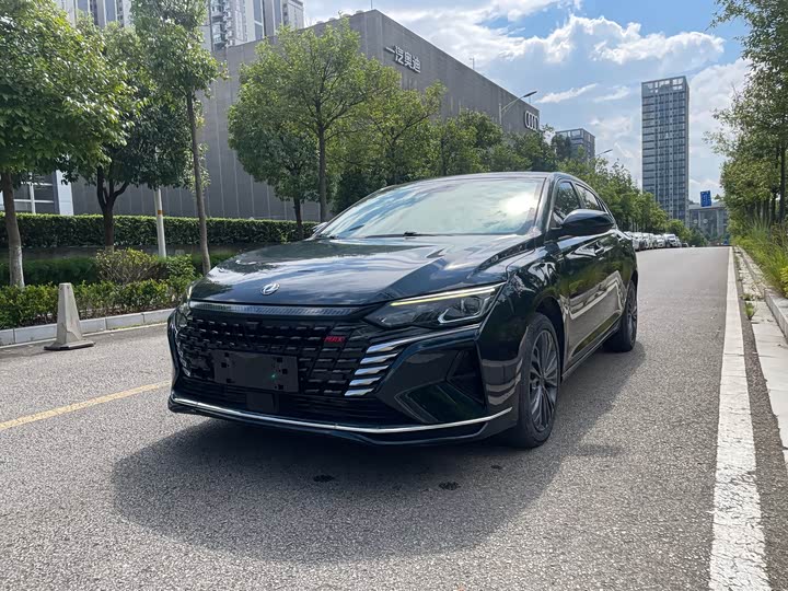 Dongfeng Aeolus Yixuan Max, 2021 — купить в Москве под ключ
