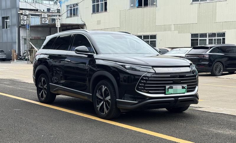 BYD Frigate 07, 2024 — фото 3 из 10
