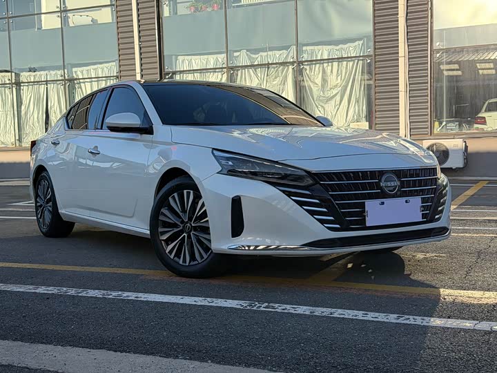 Nissan Teana, 2024 — фото 3 из 9