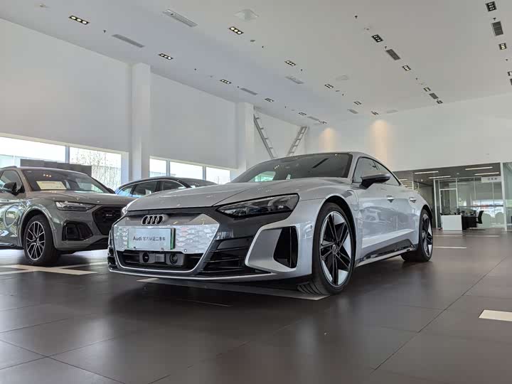 Audi e-tron GT, 2024 — купить в Оренбурге под ключ