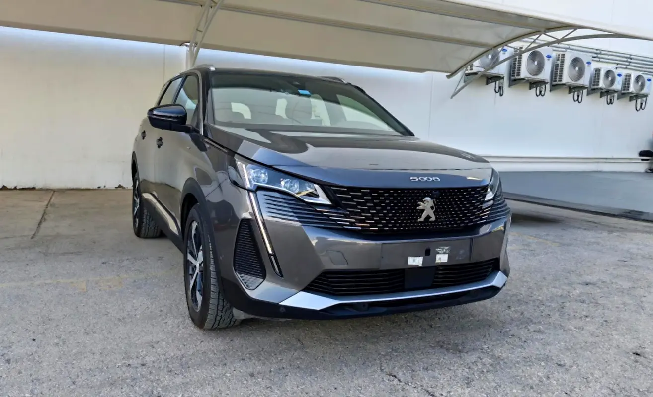 Peugeot 5008, 2025
