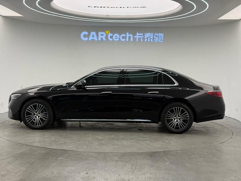 Mercedes-Benz E-Class, 2025 — фото 3 из 12