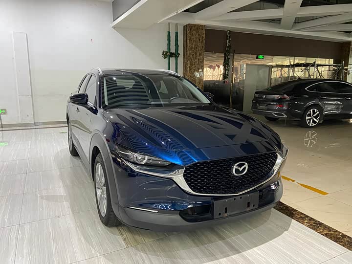 Mazda CX-30, 2022 — фото 3 из 9