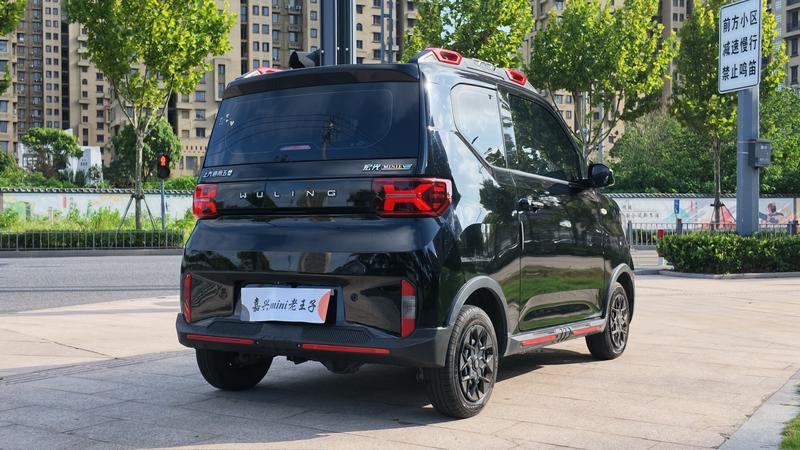 Wuling Mini EV, 2022 — фото 7 из 12