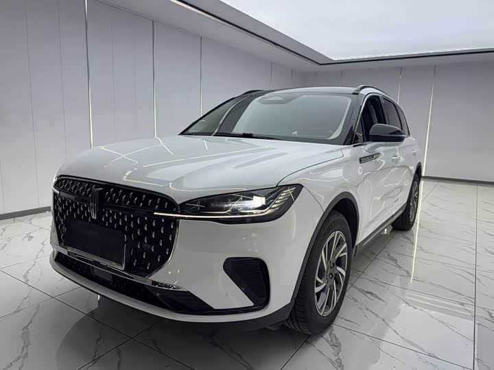Lincoln Corsair, 2024 — купить в Калуге под ключ