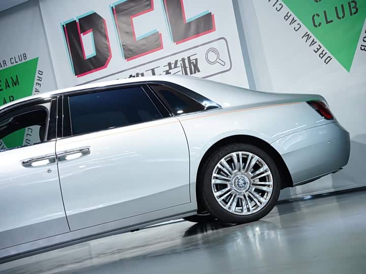 Rolls-Royce Ghost, 2023 — фото 7 из 9