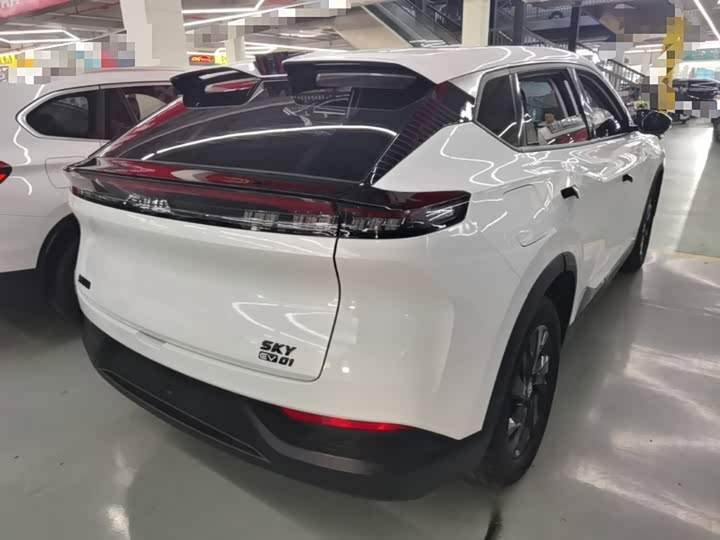 Dongfeng Aeolus Sky EV01, 2024 — фото 7 из 9