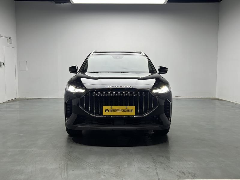 Jetour X70 Plus, 2024 — фото 2 из 12