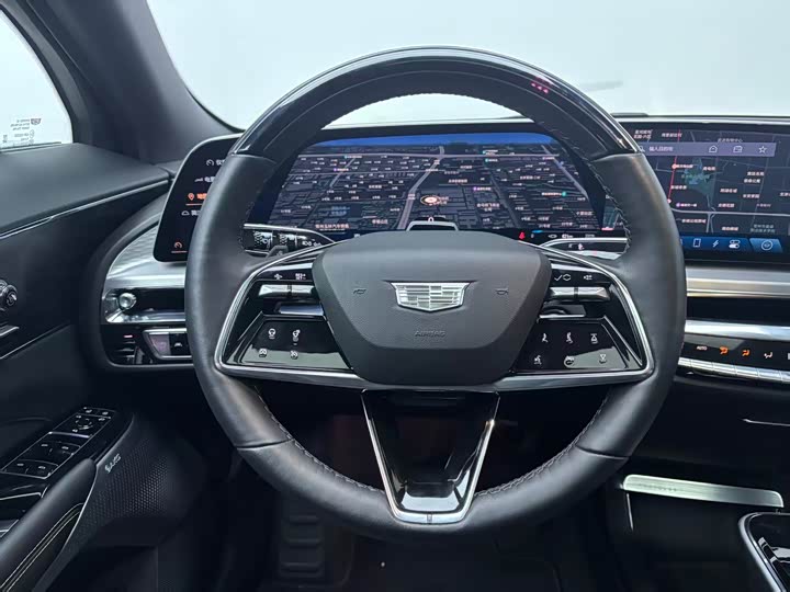 Cadillac Lyriq, 2025 — фото 5 из 9