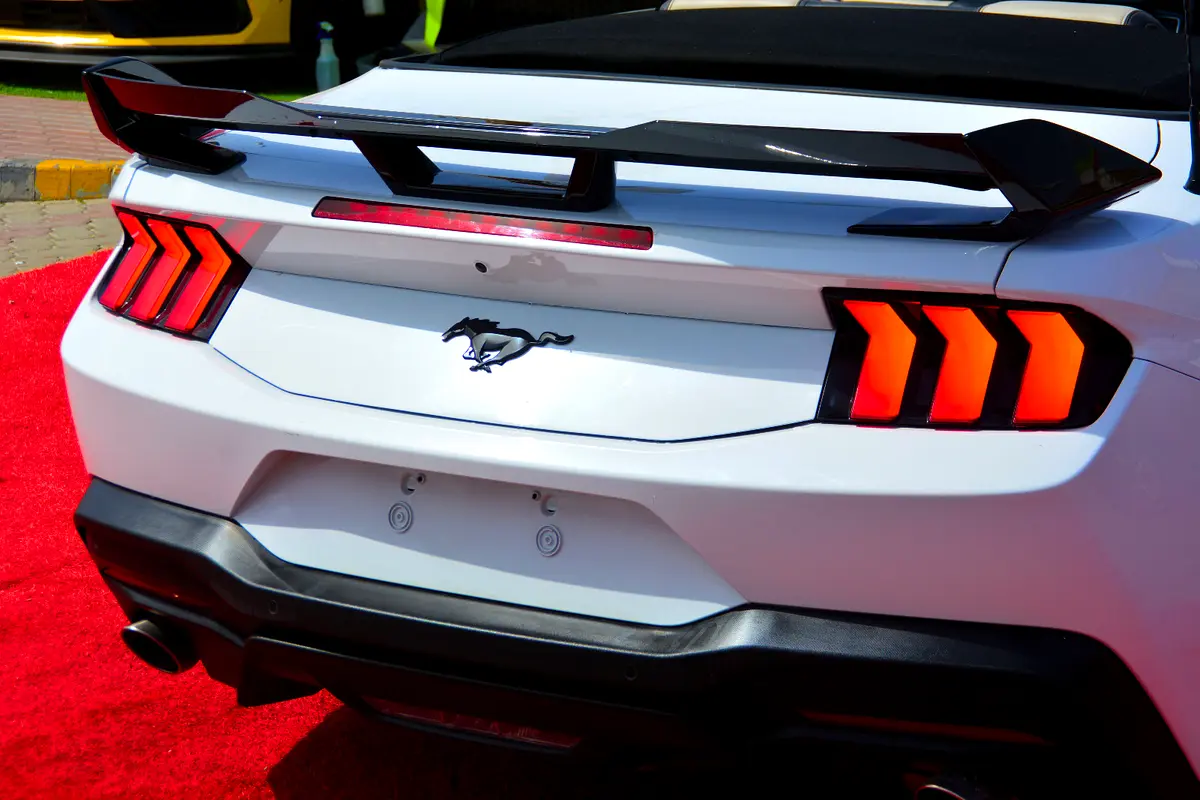 Ford Mustang, 2024 — фото 8 из 10