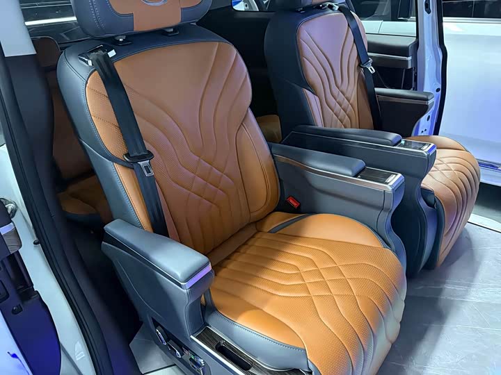 GAC Trumpchi M8, 2022 — фото 7 из 9