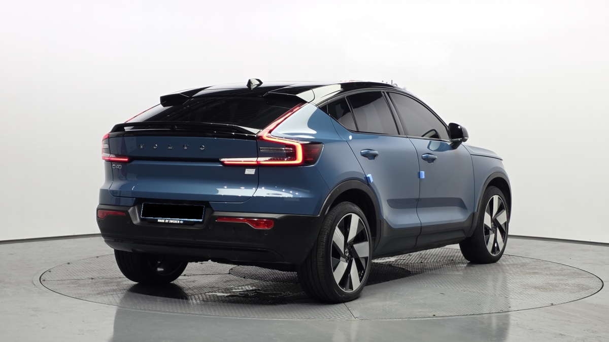 Volvo C40, 2022 — фото 2 из 12