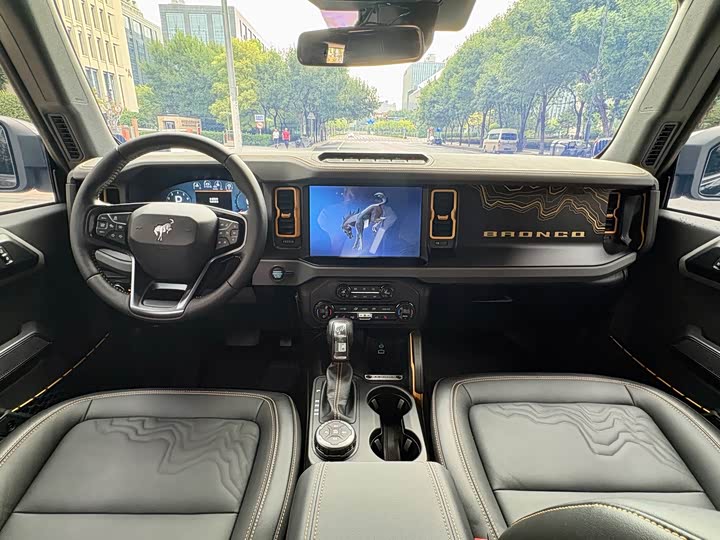 Ford Bronco, 2024 — фото 9 из 9