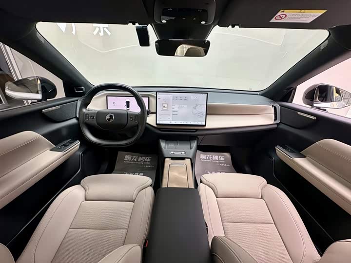 Volvo XC70 Hybrid, 2025 — фото 6 из 9