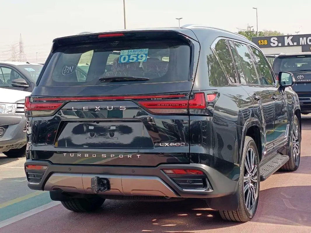 Lexus LX-Series, 2026 — фото 4 из 10