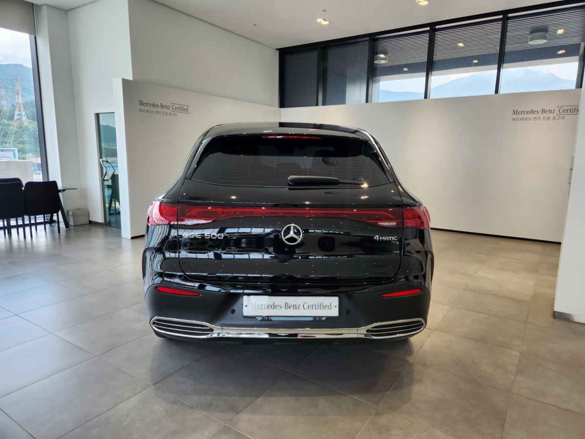 Mercedes-Benz EQE, 2025 — фото 7 из 12