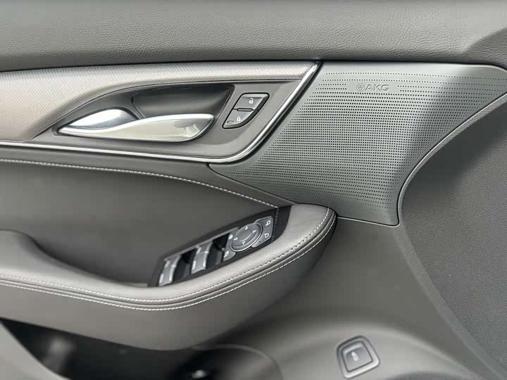 Cadillac CT5, 2024 — фото 6 из 9