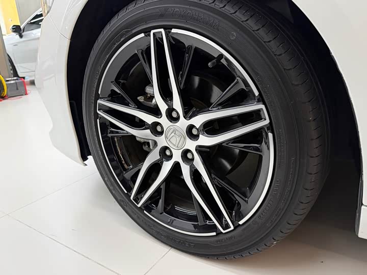 Honda Accord, 2022 — фото 7 из 9