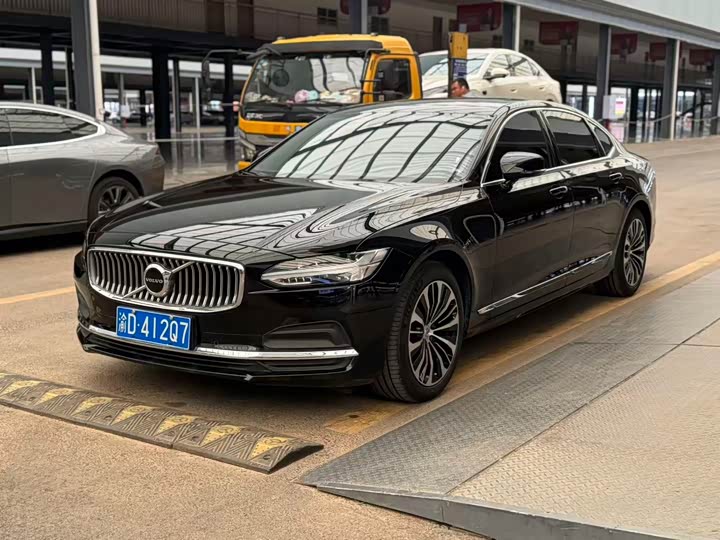 Volvo S90, 2023 — купить в Самаре под ключ