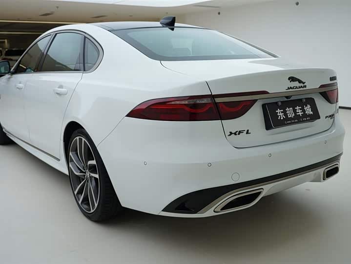 Jaguar XF L, 2023 — фото 5 из 9