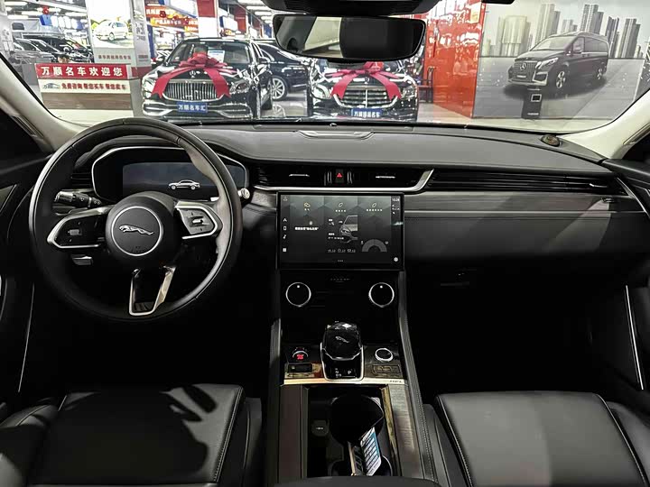 Jaguar XF L, 2021 — фото 9 из 9
