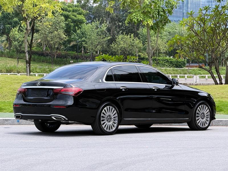 Mercedes-Benz E-Class, 2022 — фото 7 из 12