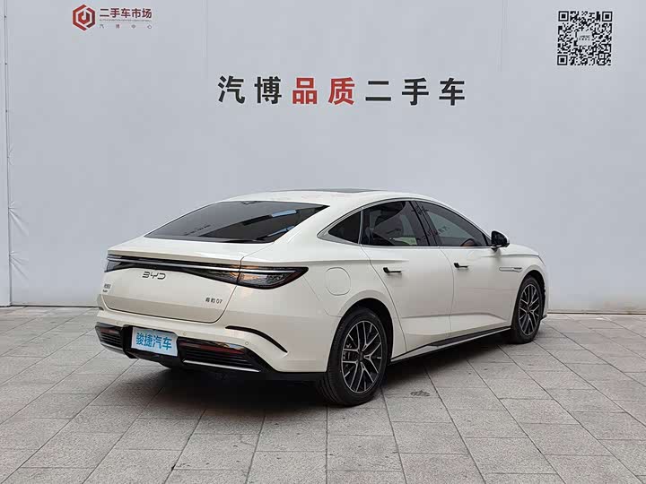 BYD Seal 07 DM-i Hybrid, 2024 — фото 4 из 9