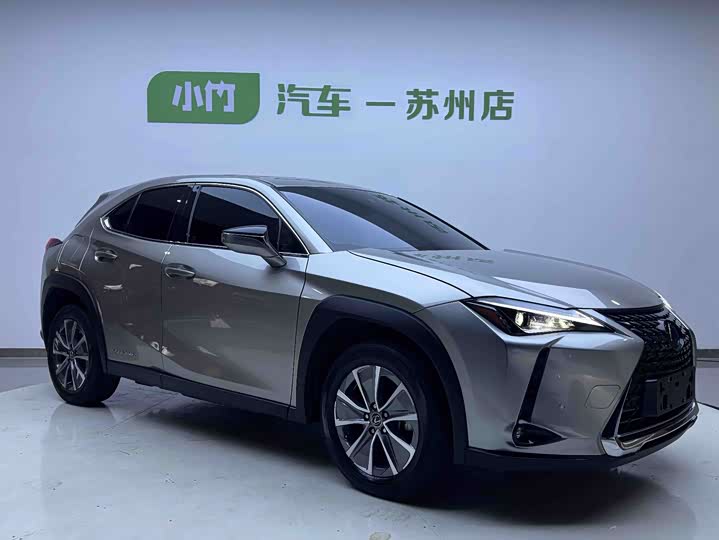 Lexus UX Hybrid, 2022 — фото 5 из 9