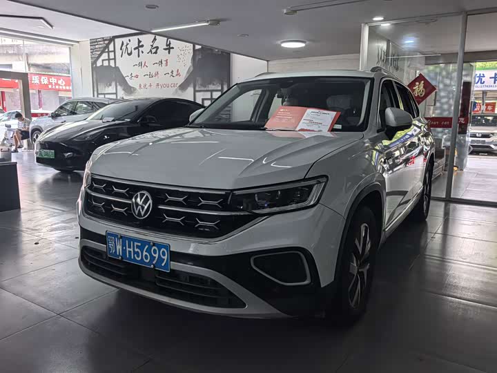 Volkswagen Tayron, 2022 — купить в Орле под ключ