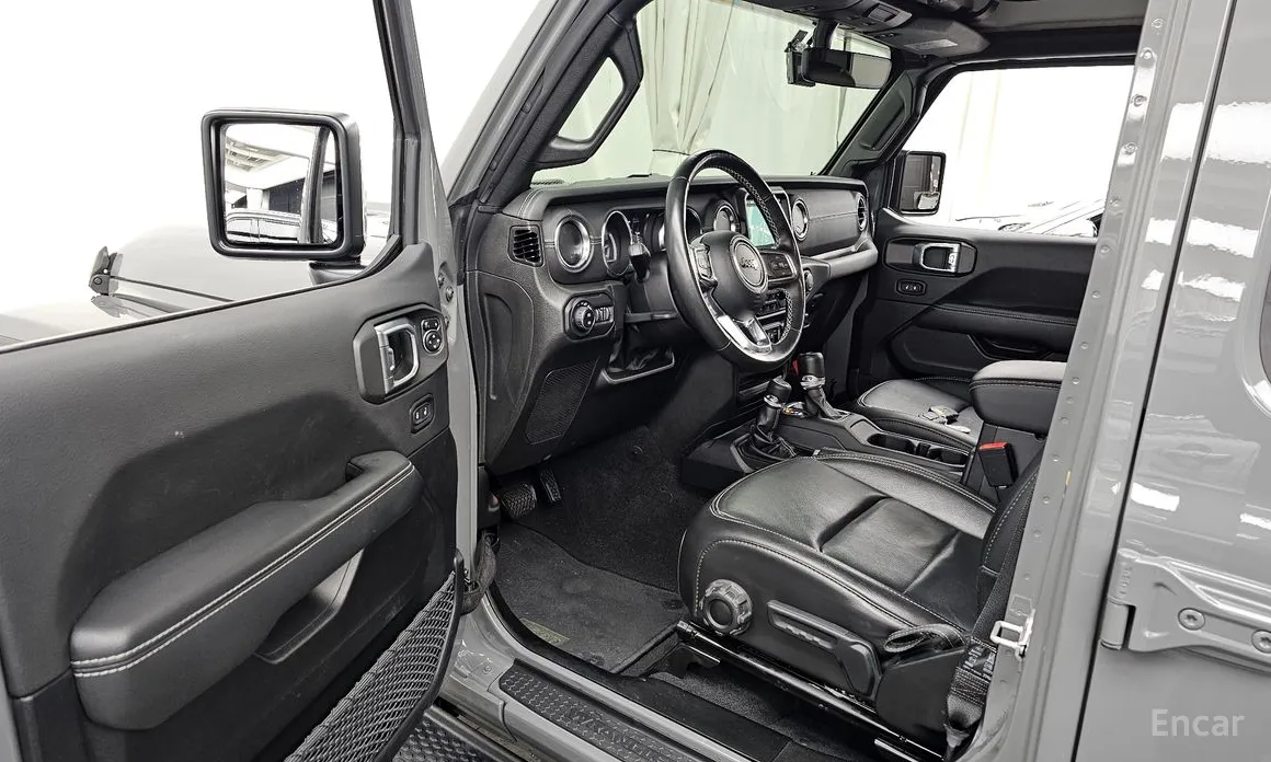 Jeep Wrangler, 2022 — фото 10 из 12