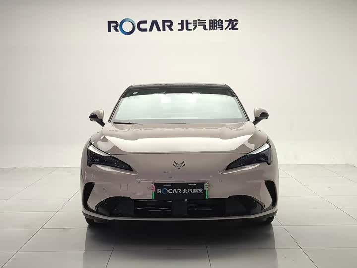 BAIC Arcfox Alpha S5, 2026 — фото 4 из 9