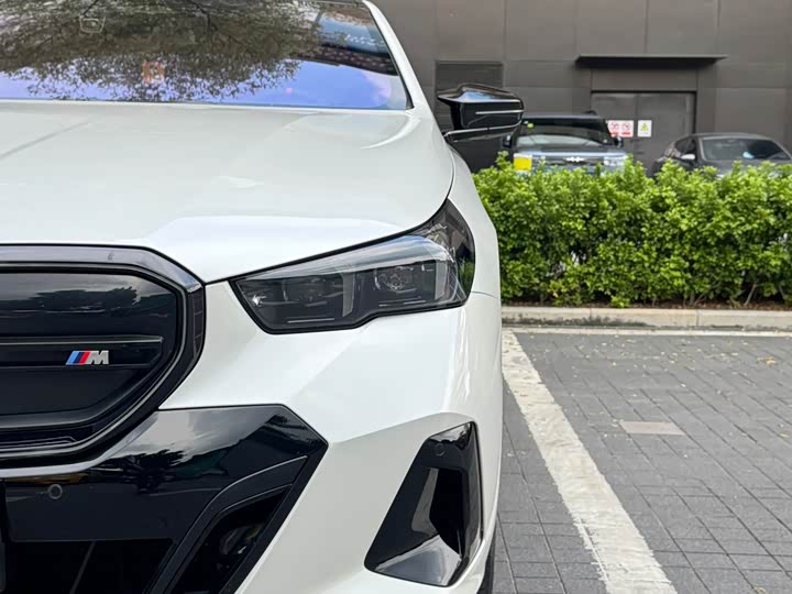 BMW i5, 2024 — фото 4 из 9
