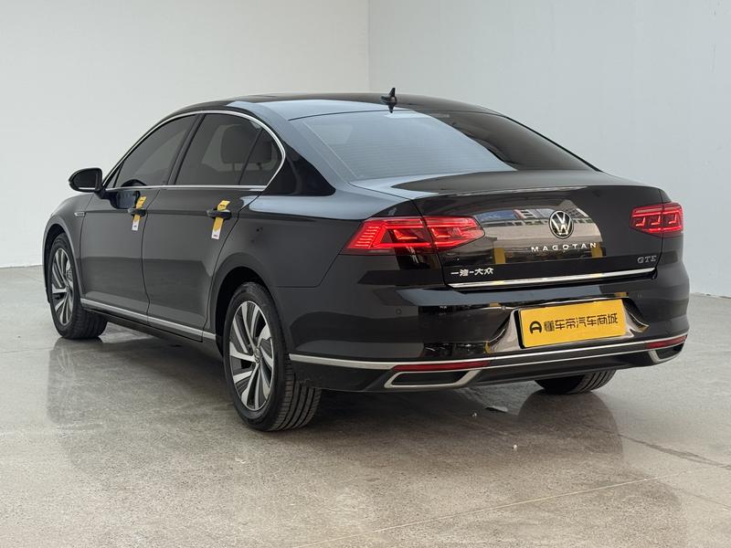 Volkswagen Magotan GTE Hybrid, 2023 — фото 5 из 12