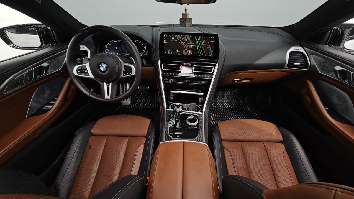 BMW 8 Series, 2024 — фото 7 из 12