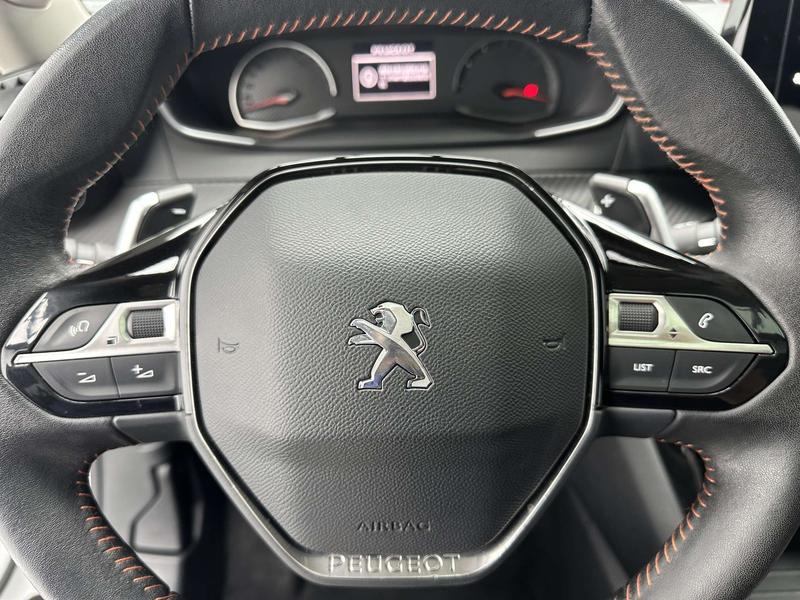 Peugeot 2008, 2023 — фото 8 из 12