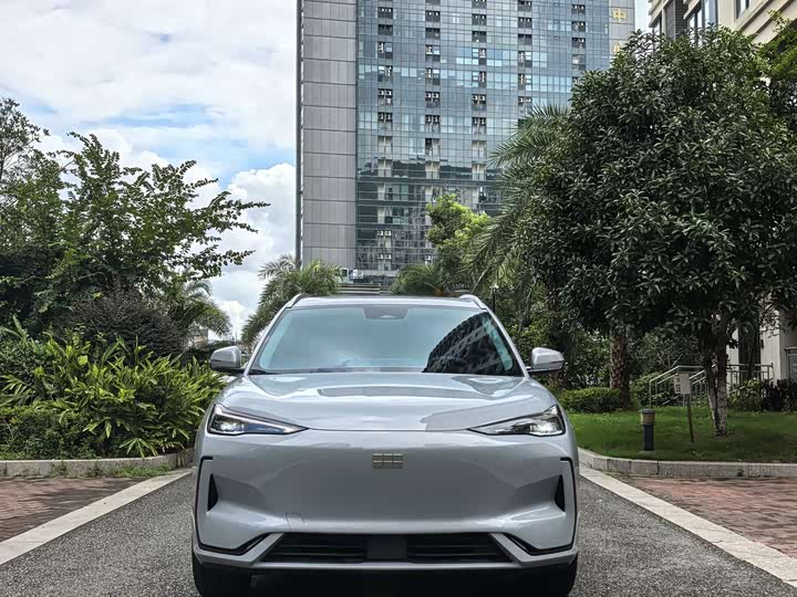Geely Galaxy E5, 2025 — фото 2 из 9