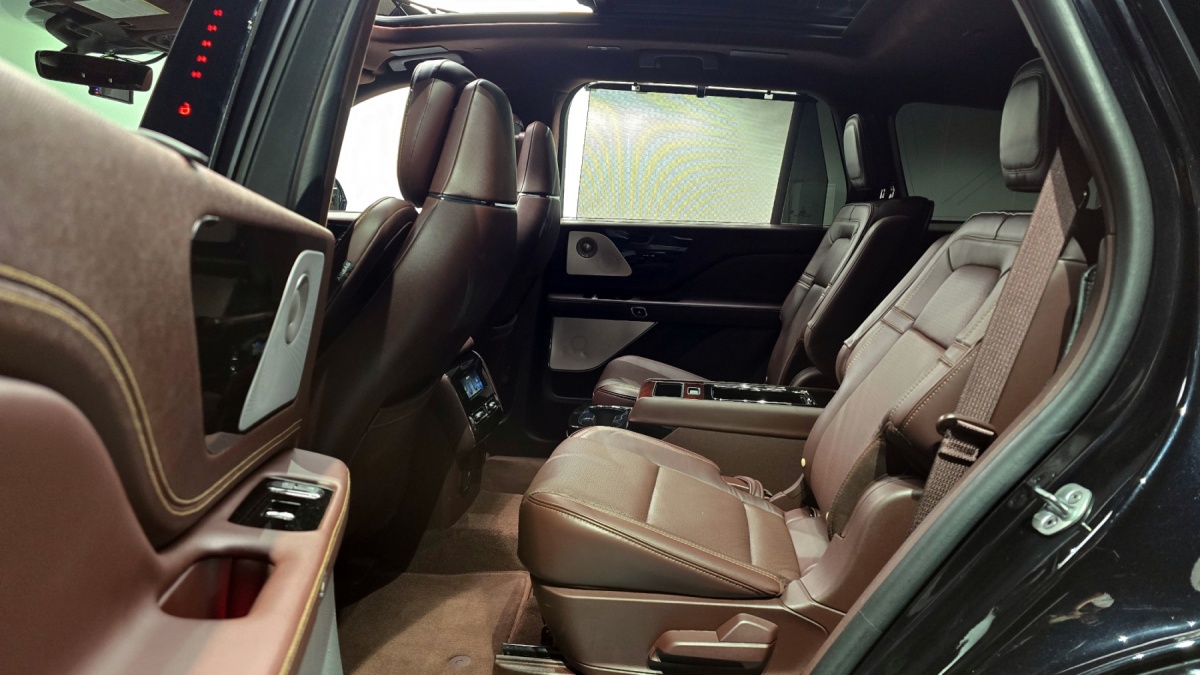 Lincoln Aviator, 2022 — фото 11 из 12