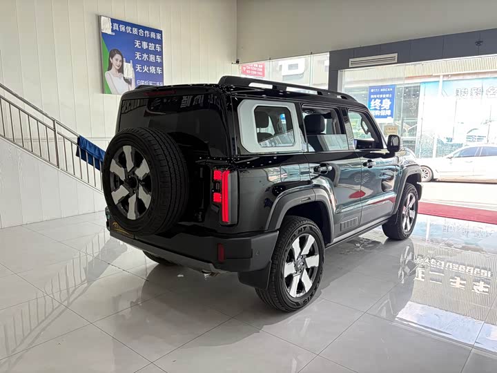 BAIC Beijing BJ40 Hybrid, 2025 — фото 6 из 9