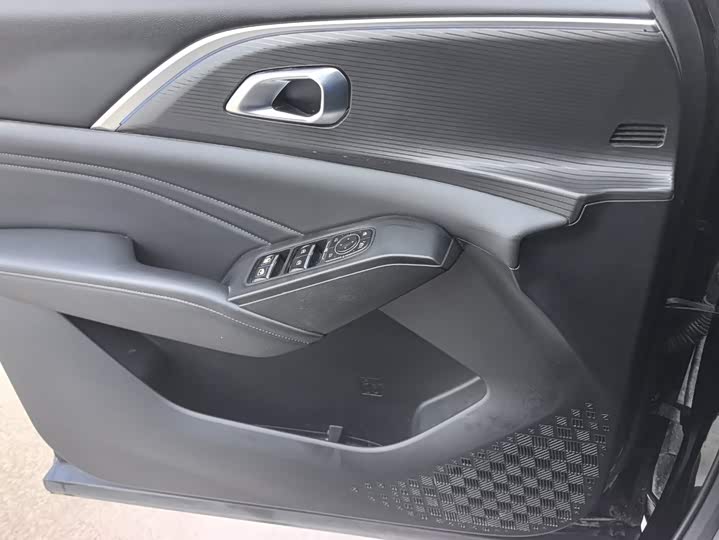 Haval Ruge Max, 2023 — фото 7 из 9