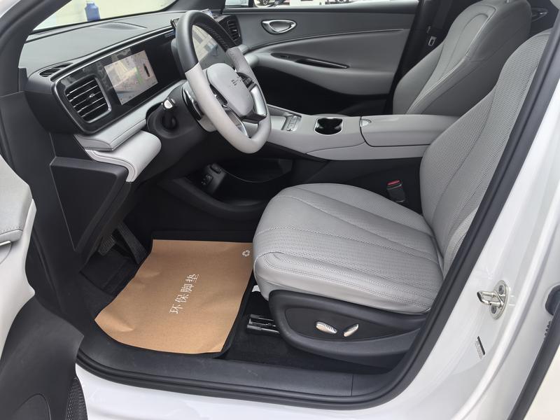 BYD Sea Lion 06 Hybrid/EV, 2025 — фото 9 из 11