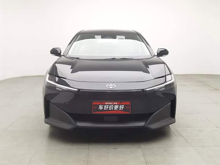 Toyota bZ3, 2024 — фото 3 из 9