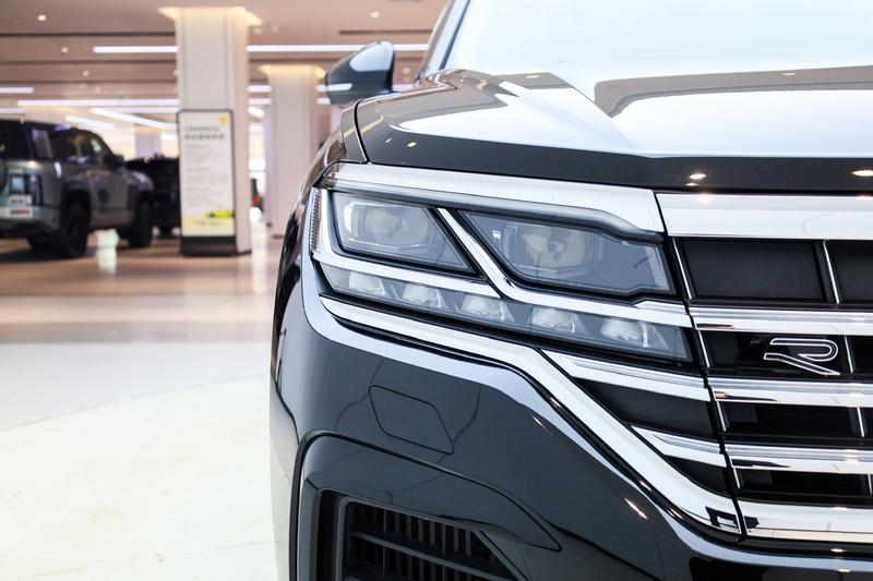Volkswagen Touareg, 2024 — фото 9 из 12